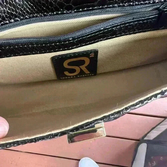 Sondra Roberts Clutch w/ Chain Strap Black… - Picture 6 of 7